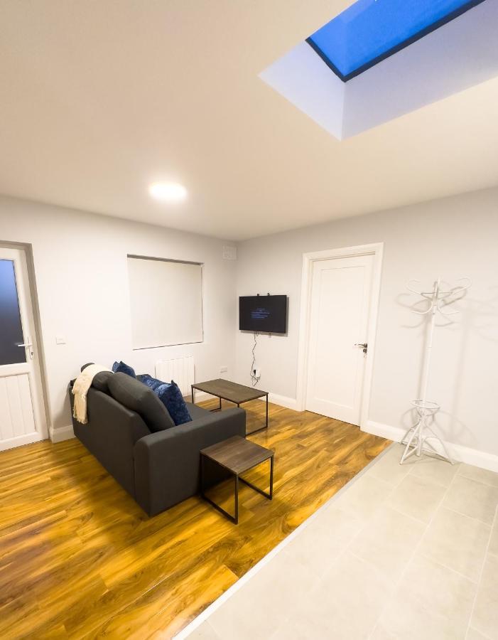 Entire Cozy Guest House Голуэй Экстерьер фото